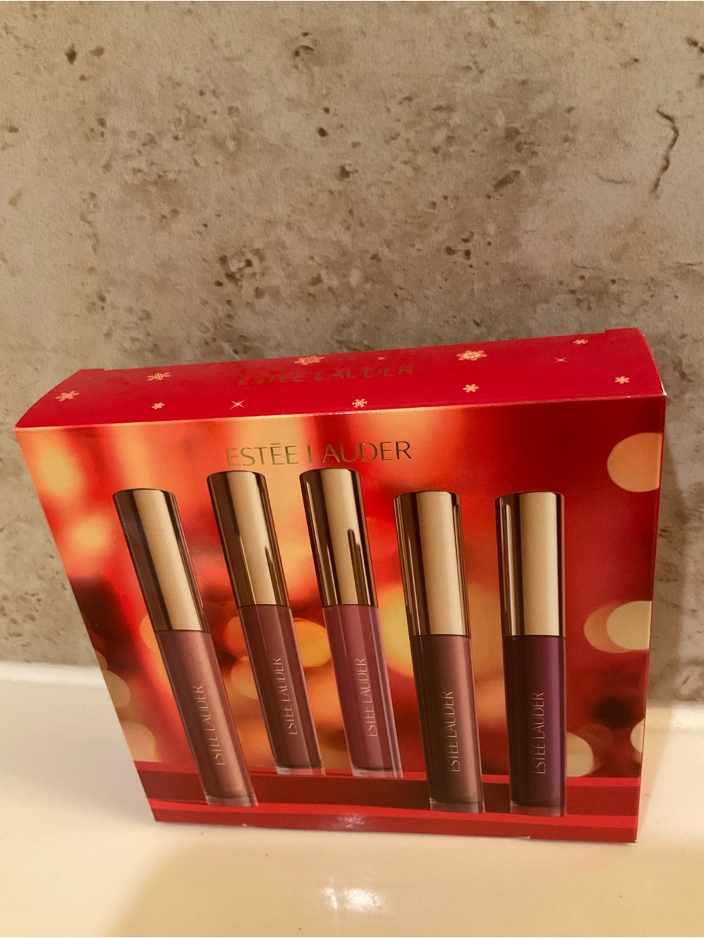 Estee Lauder Women Makeup Lip Gloss Set in Red and Pink Shades